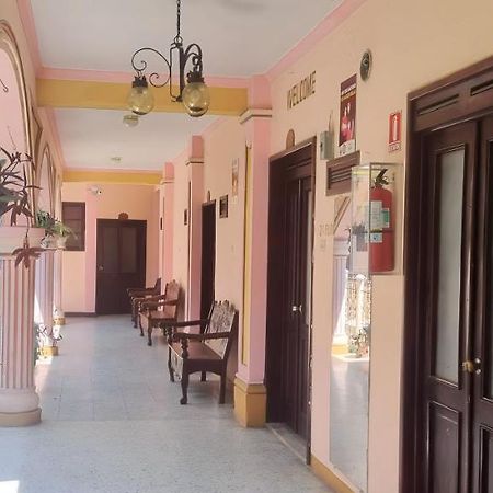 Hotel Chaparral ปานาคาเชล ภายนอก รูปภาพ